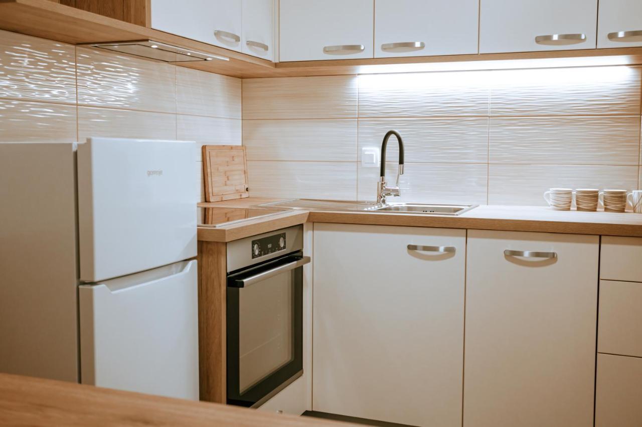 Apartments Cenda Zelezniki Eksteriør bilde